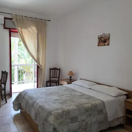 Al Capretto D'oro Hotel 2*